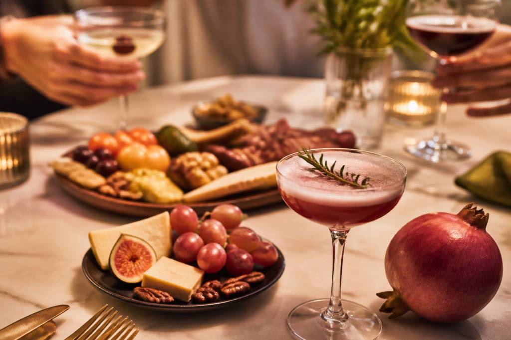 Alcoholic food pairings for classic cocktails and seasonal entertaining